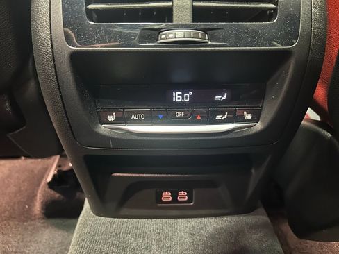 Used 2024 BMW X4 M AWD/4WD image 32