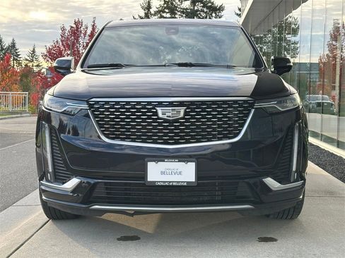Used 2022 Cadillac XT6 Premium Luxury w/ LPO, Radiant Package image 8