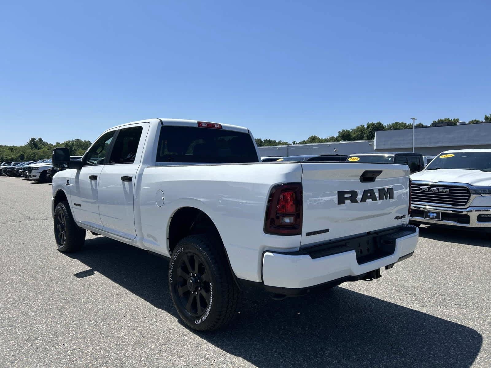 Used 2026 RAM 2500 Big Horn AWD/4WD image 5