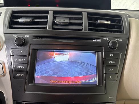 Used 2013 Toyota Prius V Two FWD image 13