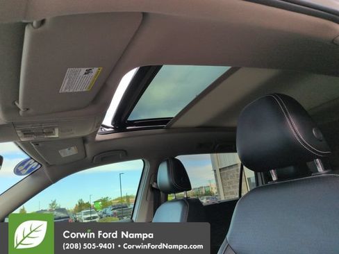 Used 2022 Volkswagen Atlas SEL AWD/4WD image 23