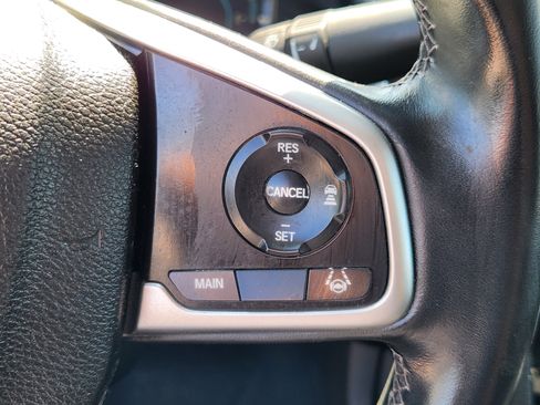 Certified 2021 Honda Civic EX image 24