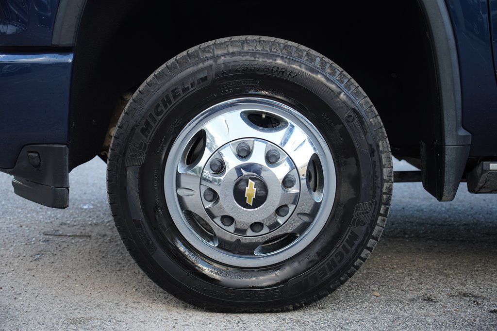 Used 2021 Chevrolet Silverado 3500 High Country w/ LPO, Hitch Package AWD/4WD image 38