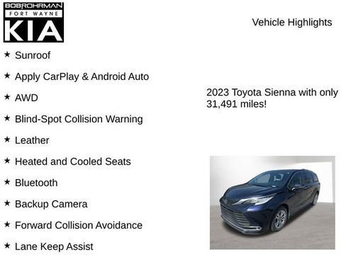 Used 2023 Toyota Sienna Limited image 8