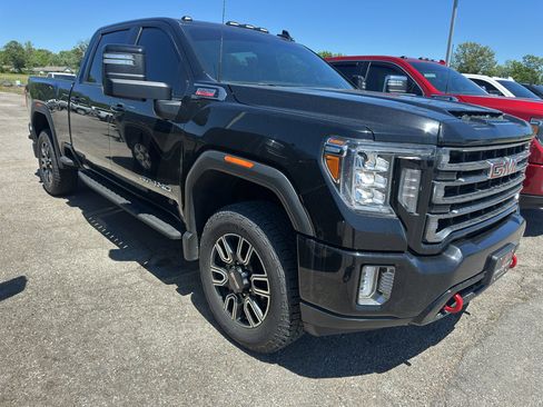 Used 2023 GMC Sierra 2500 AT4 w/ Gooseneck/5TH Wheel Package image 2