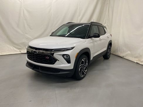 New 2026 Chevrolet TrailBlazer RS image 2