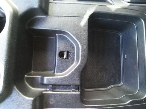 Used 2022 RAM 1500 Big Horn image 17