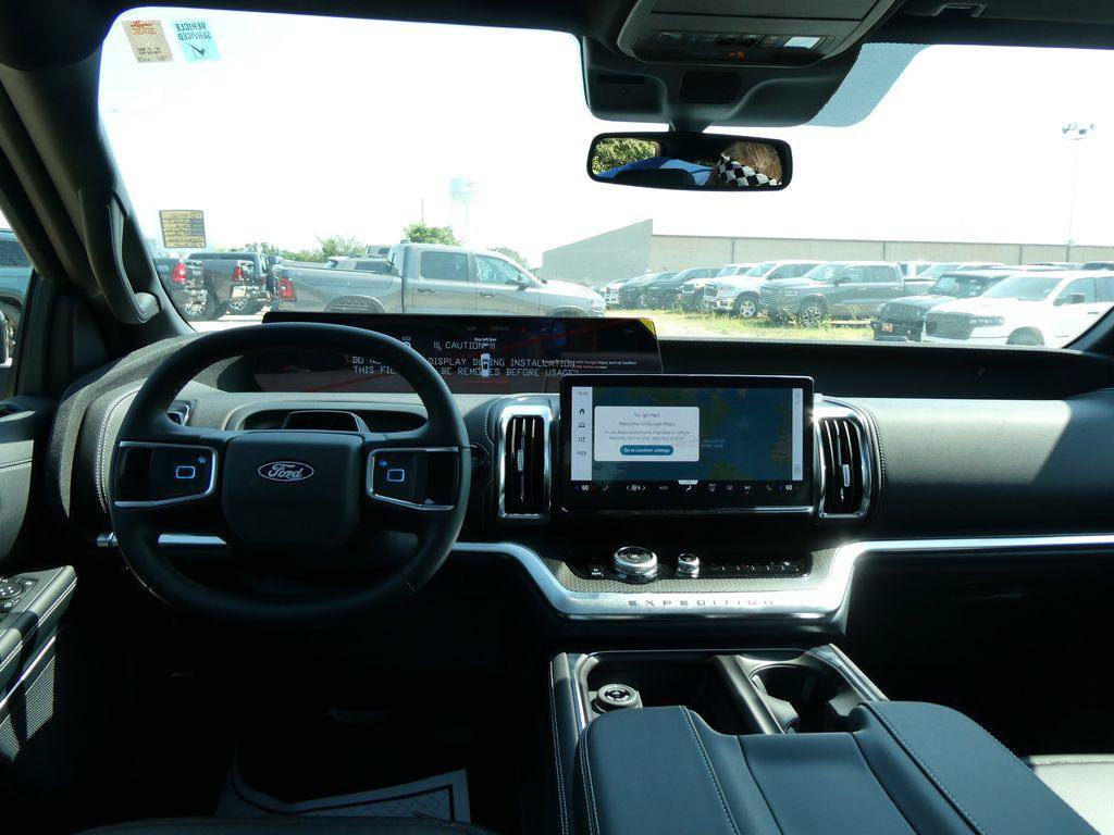 New 2027 Ford Expedition Platinum w/ Stealth Appearance Package AWD/4WD image 16
