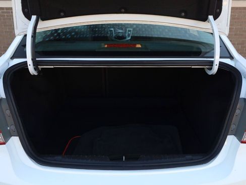 Used 2015 Chevrolet Cruze LT FWD image 12