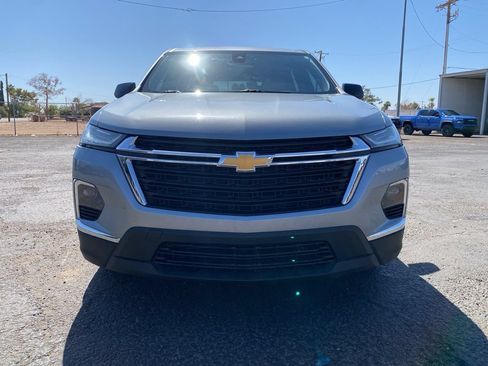 Used 2023 Chevrolet Traverse LS FWD image 14