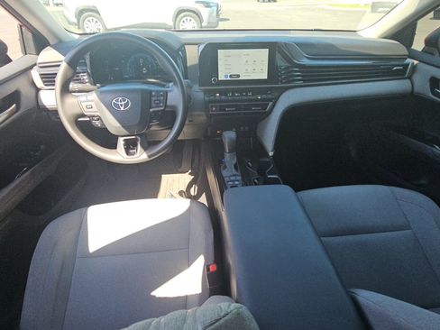 Certified 2025 Toyota Camry LE AWD/4WD image 9