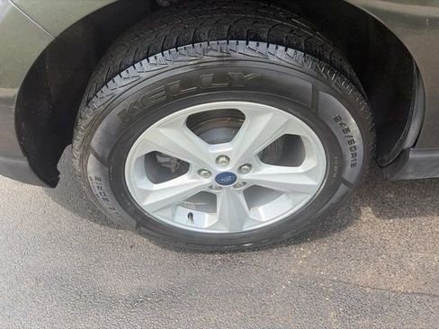 Used 2020 Ford Edge SE FWD image 42