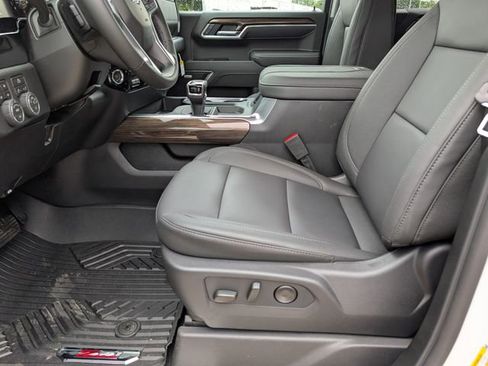 New 2026 Chevrolet Silverado 1500 RST AWD/4WD image 9