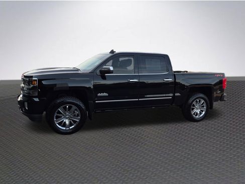 Used 2018 Chevrolet Silverado 1500 High Country AWD/4WD image 2