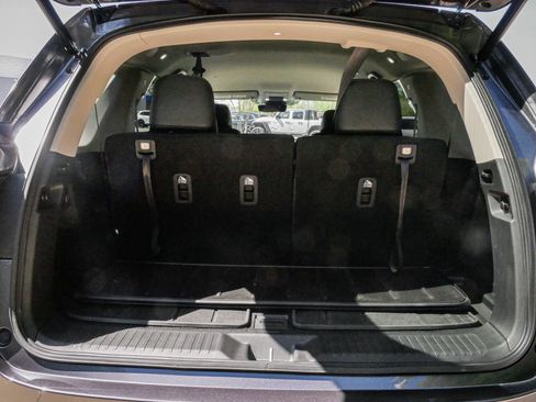 Used 2025 Honda Pilot EX-L image 31