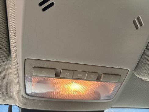 Used 2018 Buick Encore Preferred image 66