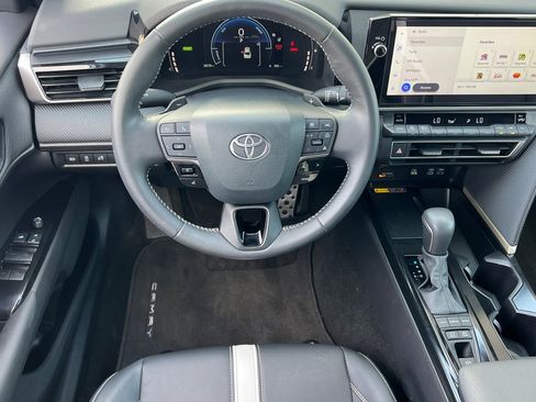 Used 2025 Toyota Camry SE w/ Multimedia Upgrade Package FWD image 14