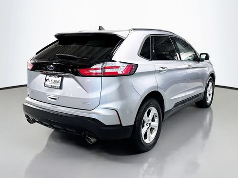 Used 2020 Ford Edge SE FWD image 5