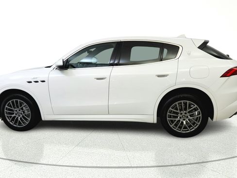 Used 2023 Maserati Grecale GT AWD/4WD image 4