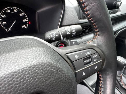 Used 2025 Honda CR-V Sport image 20