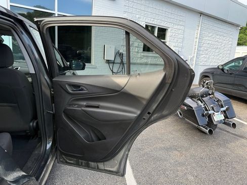 Used 2020 Chevrolet Equinox LT AWD/4WD image 26