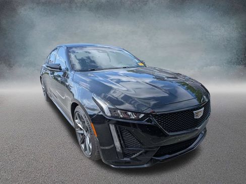 Used 2022 Cadillac CT5 V w/ Premium Package RWD image 13