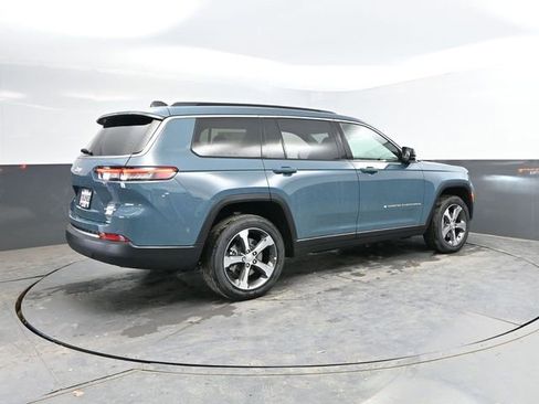 New 2026 Jeep Grand Cherokee L Limited AWD/4WD image 7