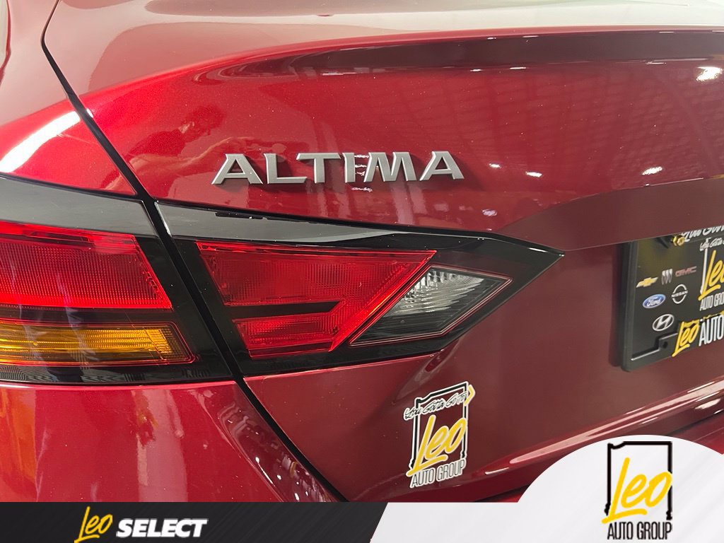 Used 2024 Nissan Altima 2.5 SL AWD/4WD image 7