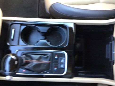 Used 2015 Kia Sedona SX FWD image 35
