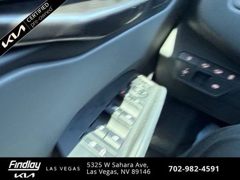 Certified 2024 Kia EV9 Wind AWD/4WD image 19
