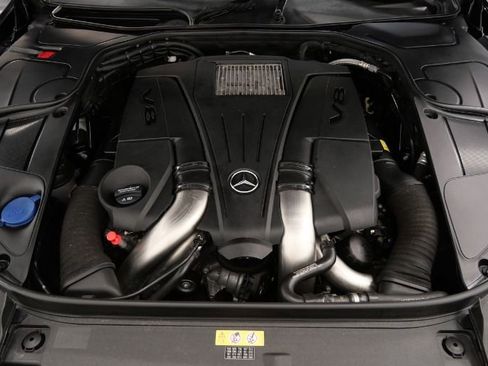 Used 2017 Mercedes-Benz S 550 4MATIC Sedan image 12