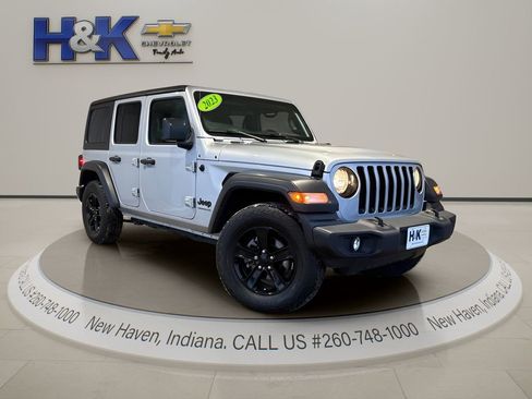 Used 2023 Jeep Wrangler Unlimited Sport AWD/4WD image 1