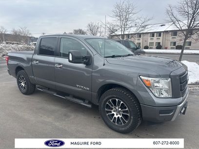 Used 2021 Nissan Titan SV w/ SV Convenience Package