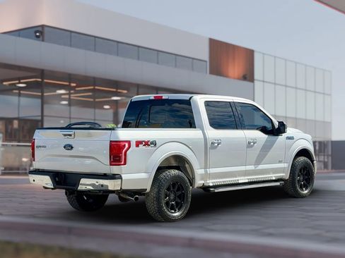 Used 2017 Ford F150 Lariat w/ Equipment Group 502A Luxury image 9