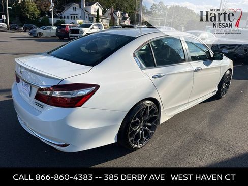 Used 2017 Honda Accord Sport Special Edition image 5