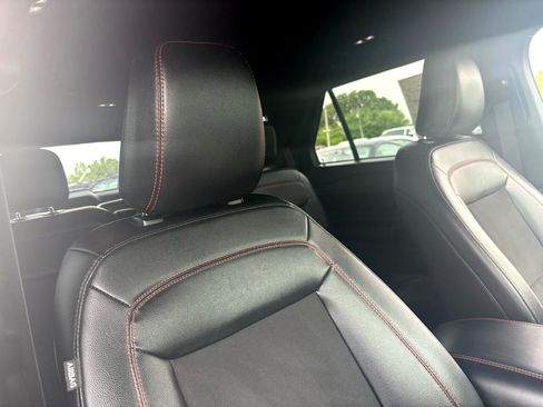 Used 2023 Ford Explorer ST-Line w/ Class IV Trailer Tow Package image 51