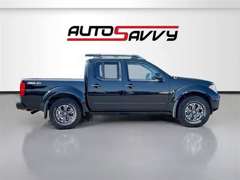 Used 2021 Nissan Frontier PRO-4X w/ Pro-4x Utility Package image 8