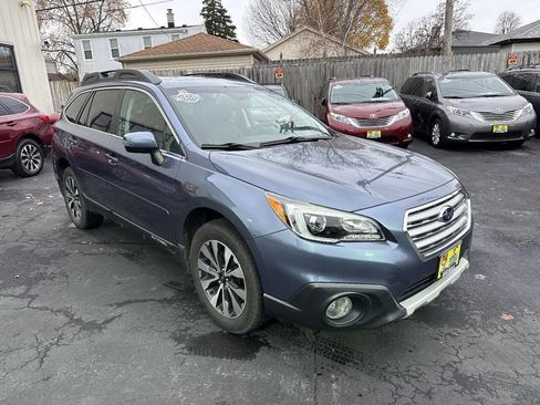 Used 2016 Subaru Outback 2.5i Limited image 2