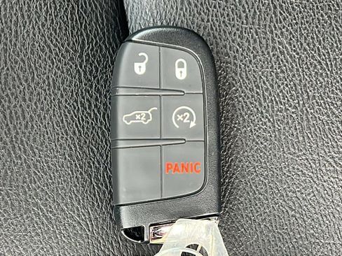 New 2026 Jeep Compass Limited image 29