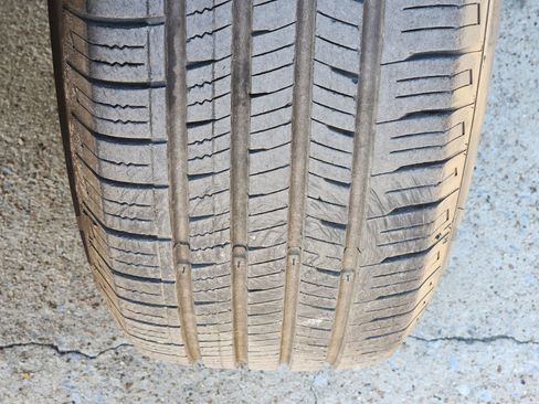 Used 2021 Toyota Highlander XLE image 21