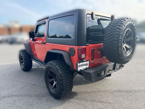 Used 2015 Jeep Wrangler Sahara w/ Connectivity Group AWD/4WD image 6