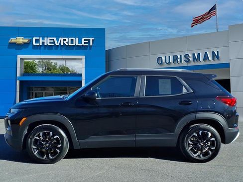 Used 2023 Chevrolet TrailBlazer LT w/ Convenience Package image 4