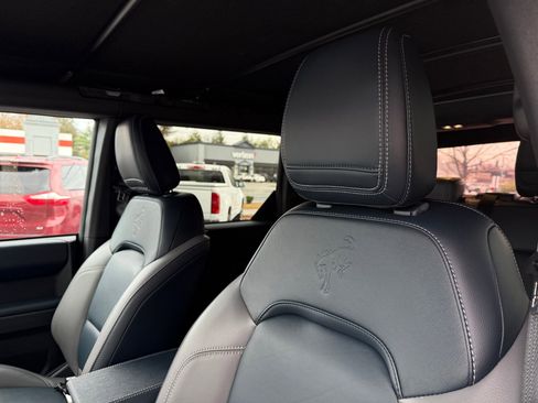 Used 2024 Ford Bronco Outer Banks image 50