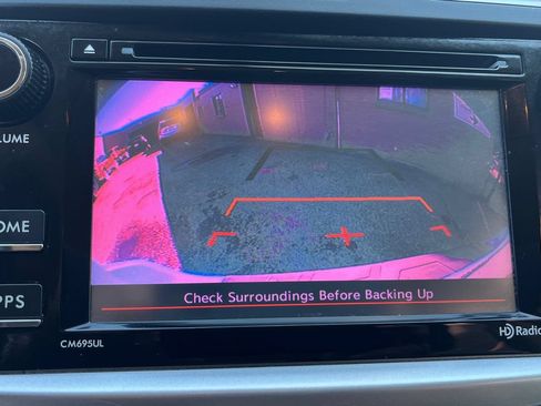 Used 2016 Subaru Crosstrek 2.0i Premium w/ Moonroof Package AWD/4WD image 12