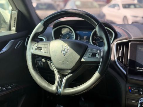 Used 2018 Maserati Ghibli S Q4 image 38