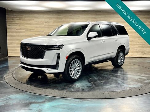 Used 2024 Cadillac Escalade Premium Luxury AWD/4WD image 5