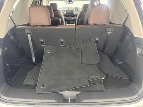 Certified 2025 Honda Pilot Elite image 28