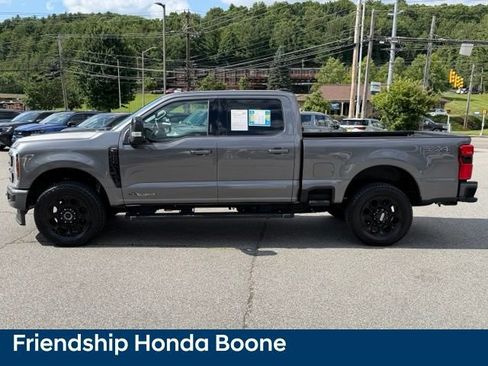 Used 2024 Ford F250 Lariat w/ Lariat Ultimate Package AWD/4WD image 8