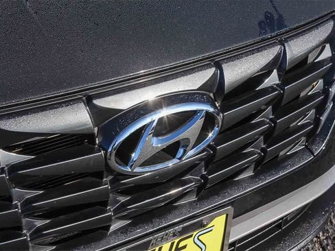 Certified 2022 Hyundai Tucson SEL w/ Cargo Package image 16