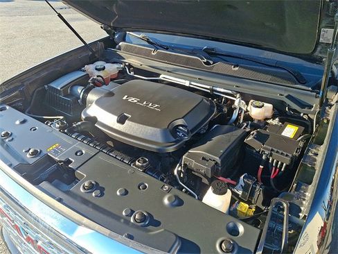 Used 2022 GMC Canyon Denali image 27